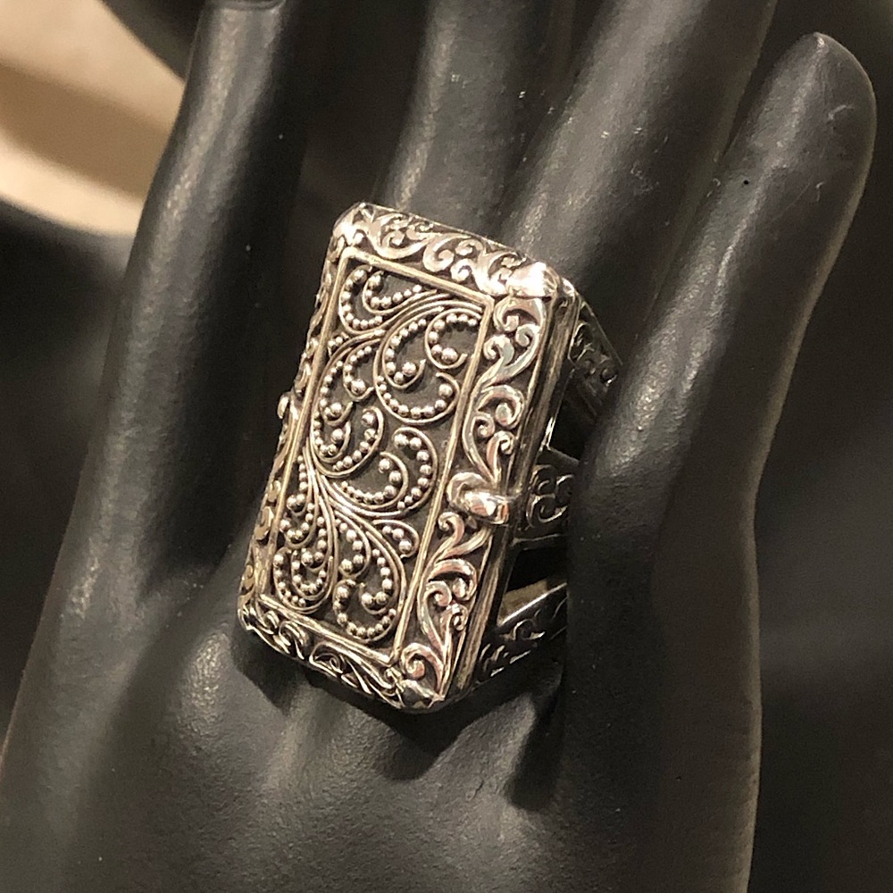 LOIS HILL Sterling Silver Split Shank Ring w Granulated Caviar Accents Sz 9